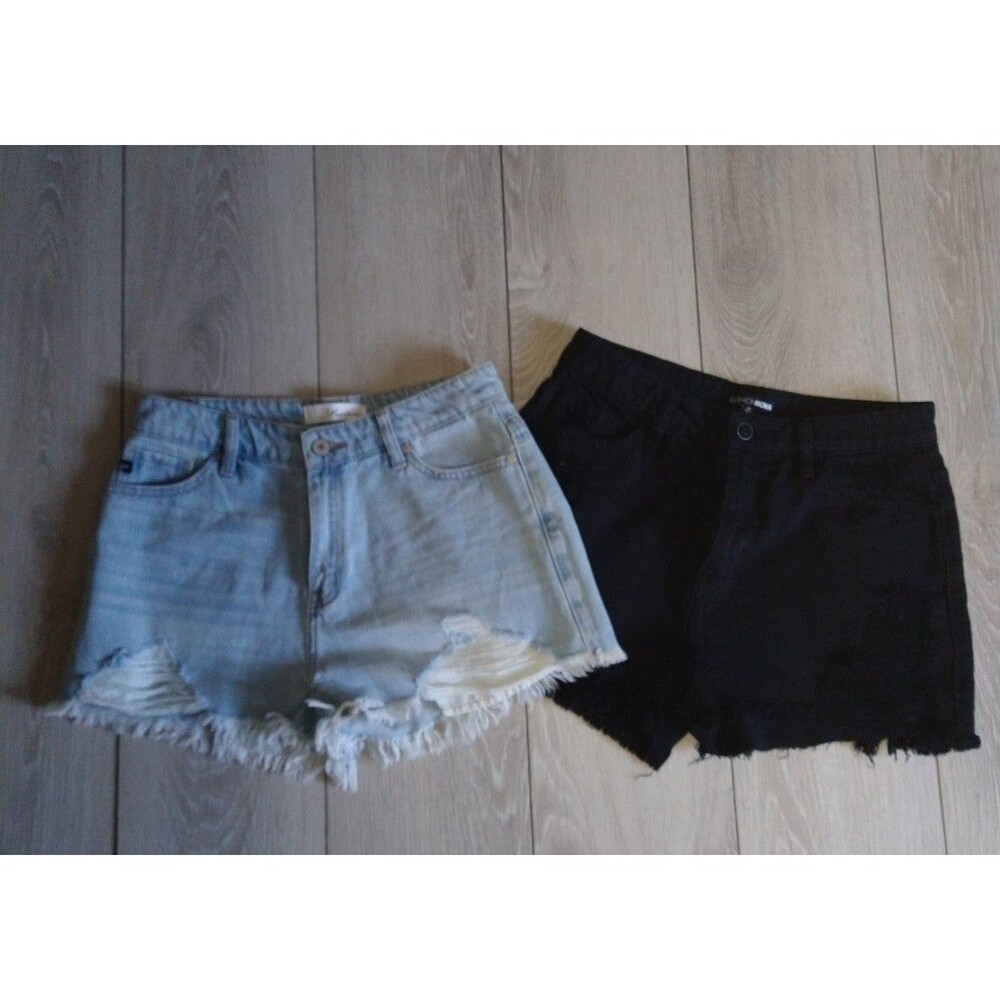 Jean Shorts Bundle(2) - Kancan & FashionNova - Size Med.